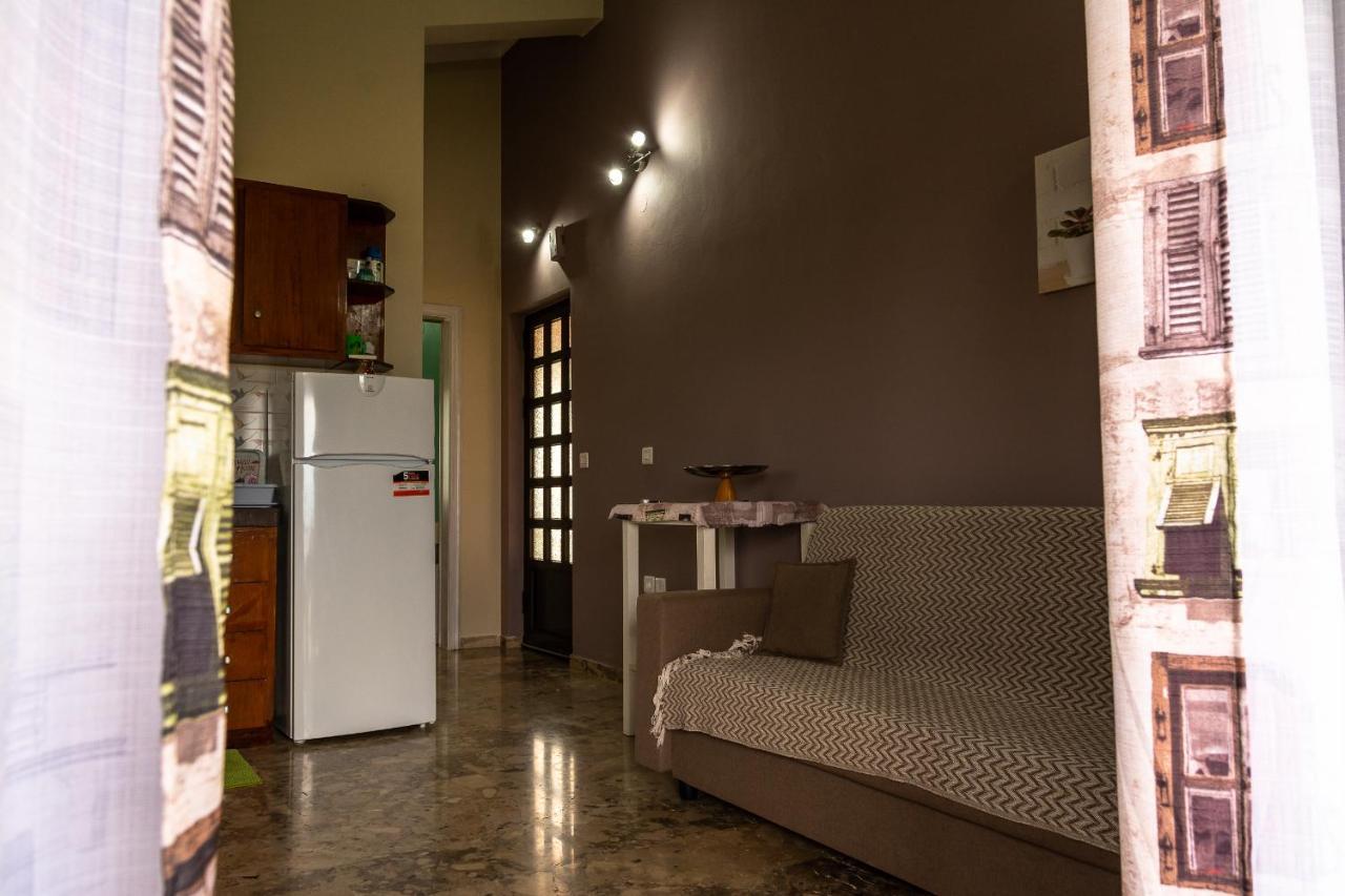 Ritsinia Apartments Aigio Bagian luar foto